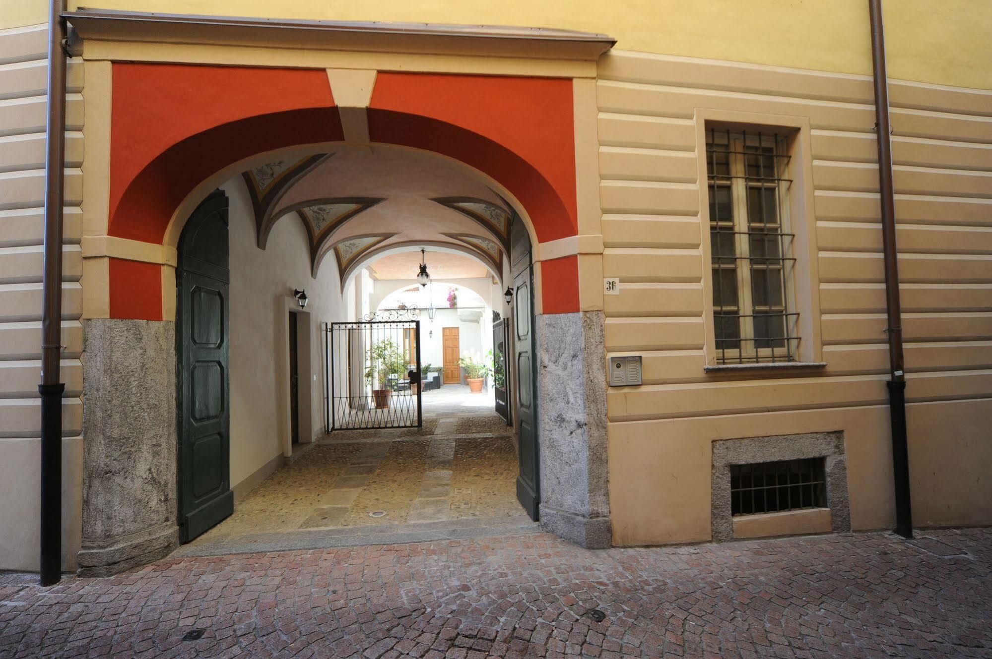 Casa Botta - Luino Lago Maggiore Exterior photo