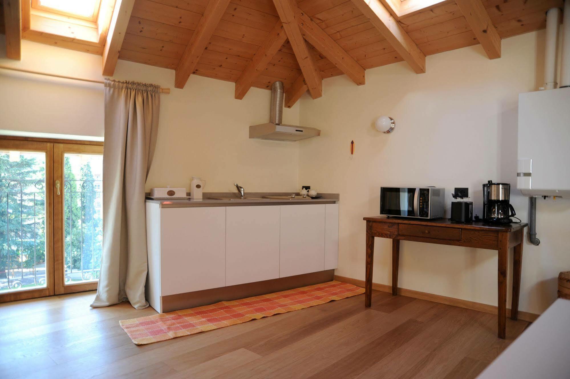 Casa Botta - Luino Lago Maggiore Exterior photo