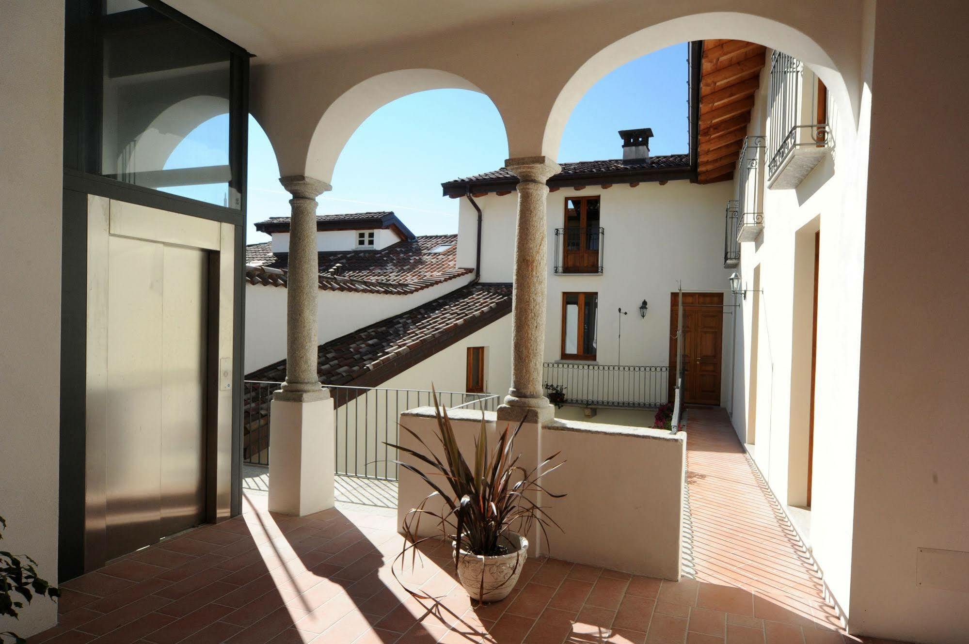 Casa Botta - Luino Lago Maggiore Exterior photo